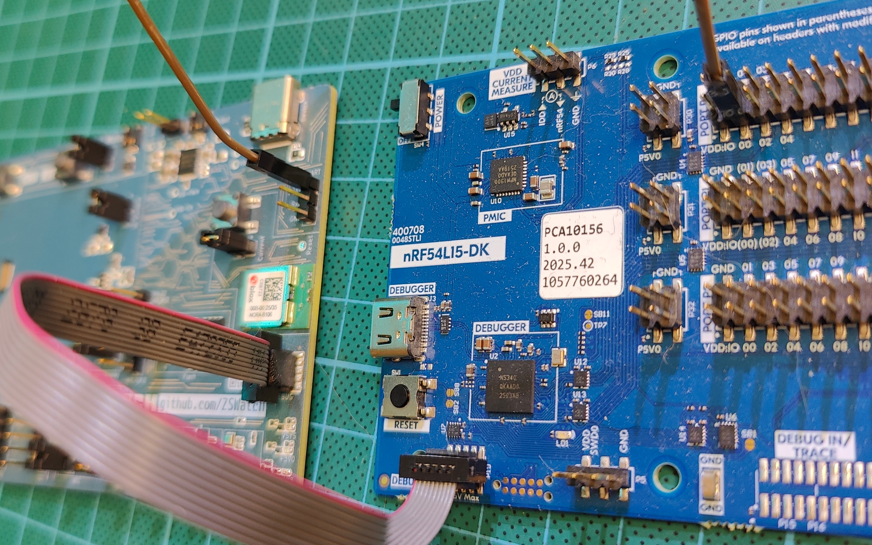 nRF54L15 DK debugger connection
